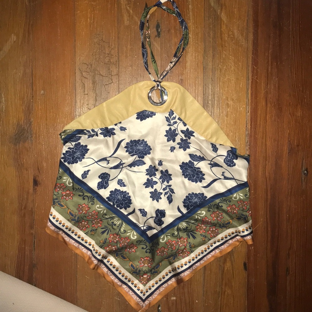 Scarf print top